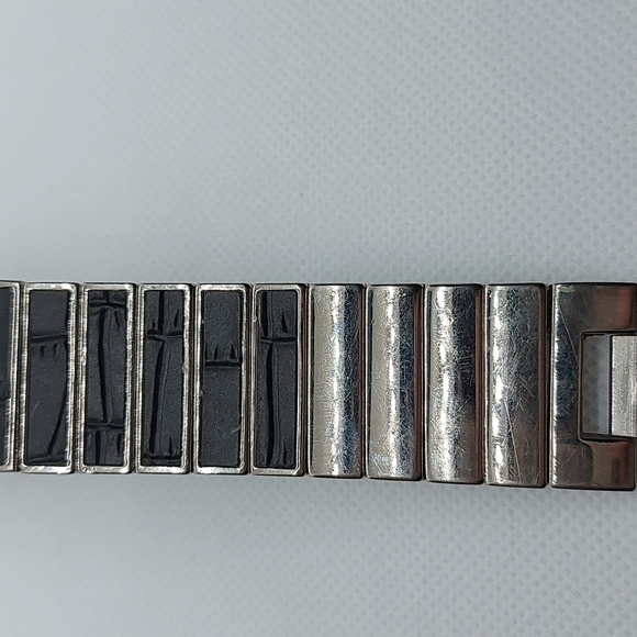 Vintage ALDO Ladies Watch - Picture 4 of 7